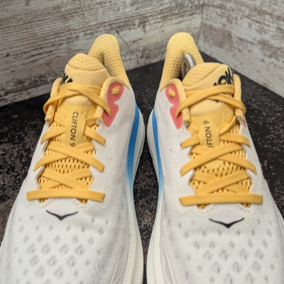Womens Hoka One One Clifton 9 Running Shoes Sz 10 Used VGC White Mesh - Picture 5 of 10